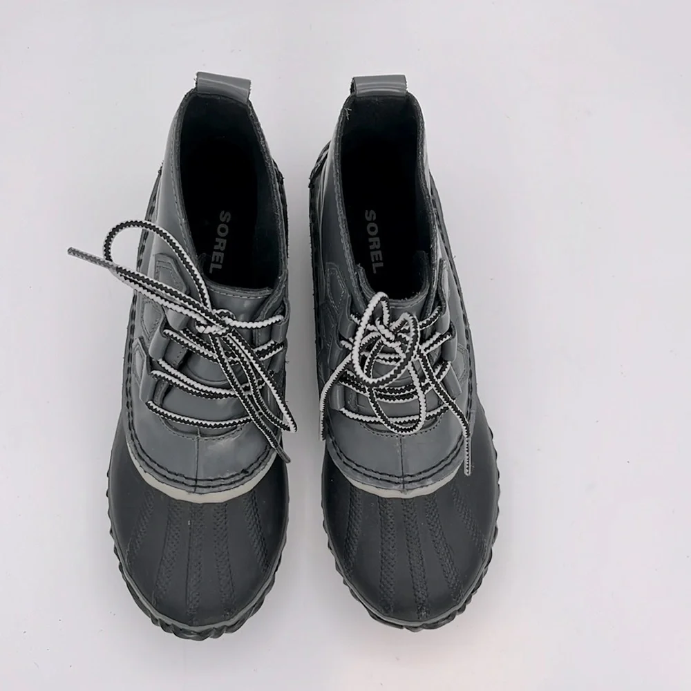 Sorel - women’s Out ‘N About rain boots waterproof grey lace up booties‎ size 6